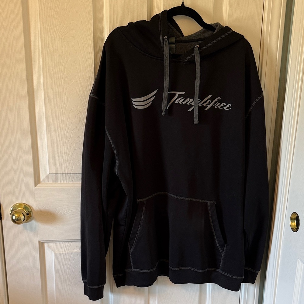 Tanglefree Men's Black Hooded Pullover Sweatshirt
